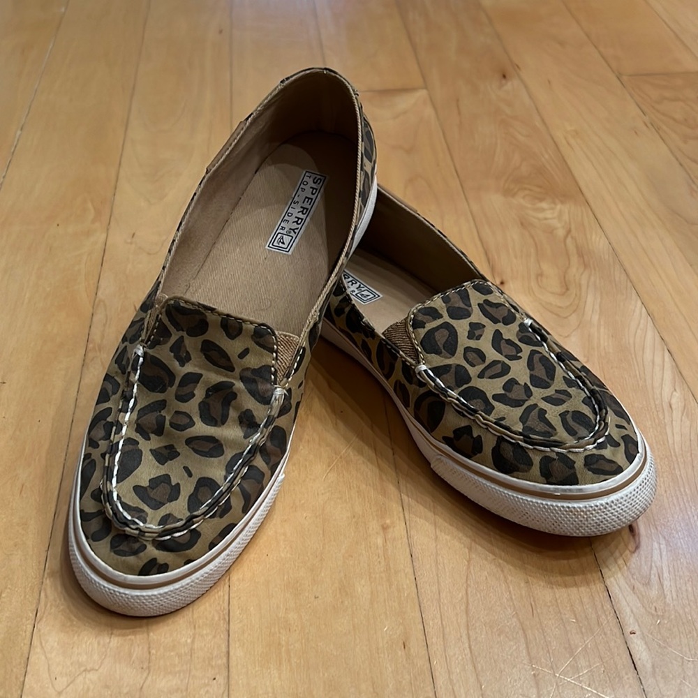 Sperry top sider sneakers